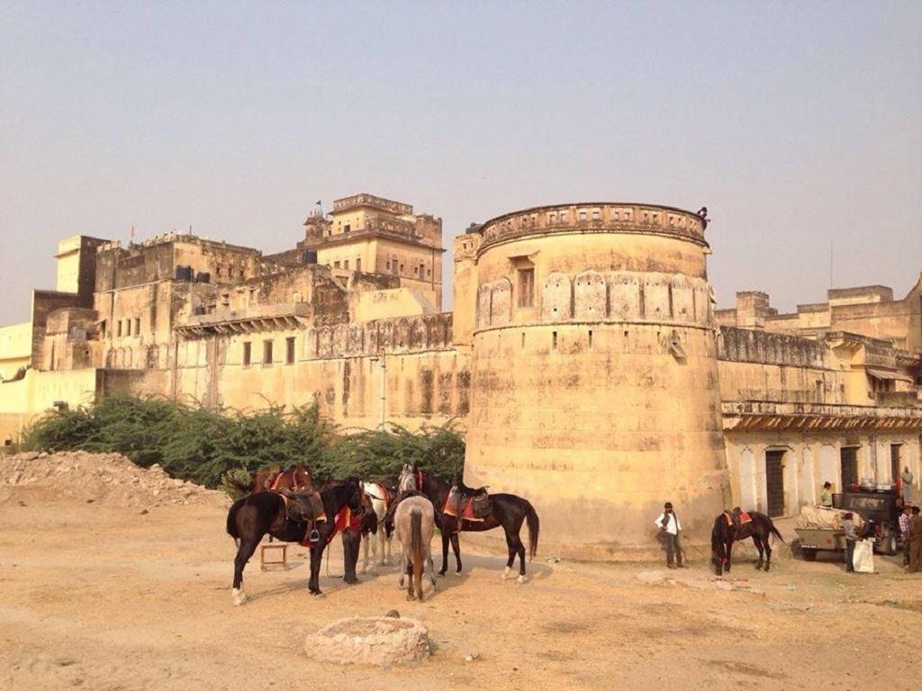 Narayan Niwas Castle Hotel Ramgarh Shekhawati Exterior photo